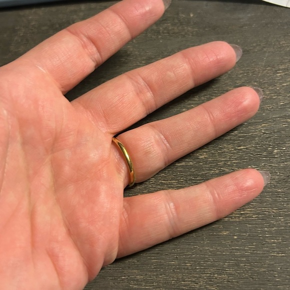 Simple Classic Stainless Gold OR Silver
Band - Picture 7 of 7